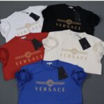 T-shirt- Effortless Elegance with a Contemporary Edge